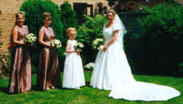 Bridesmaids1.jpg (213878 bytes)